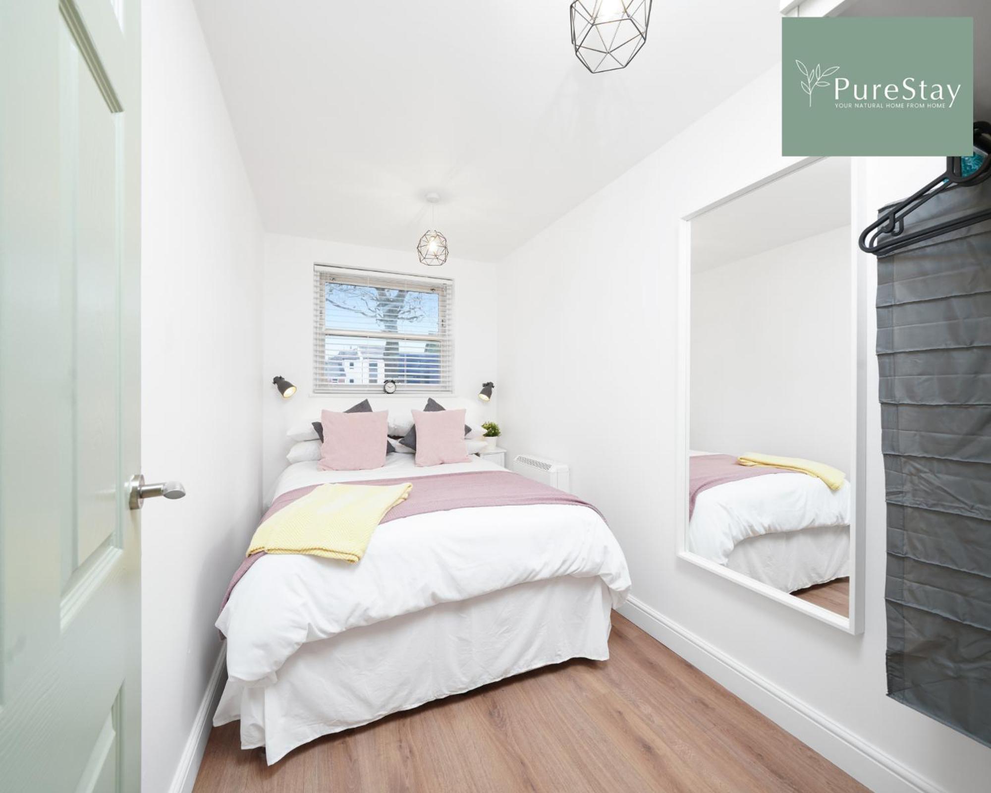 Stunning Two Bed Leamington Apartment With Free Wifi By Purestay Short Lets & Serviced Accommodation Εξωτερικό φωτογραφία