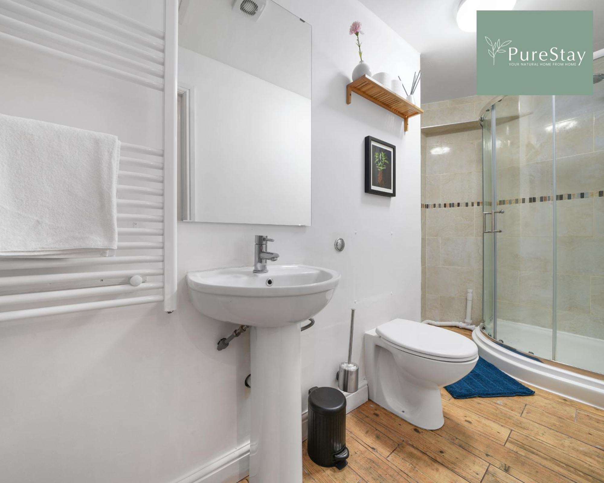 Stunning Two Bed Leamington Apartment With Free Wifi By Purestay Short Lets & Serviced Accommodation Εξωτερικό φωτογραφία